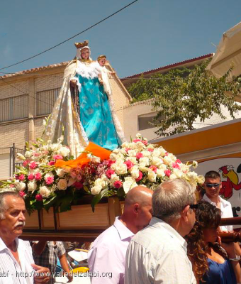 Virgen del Rosario en Charches